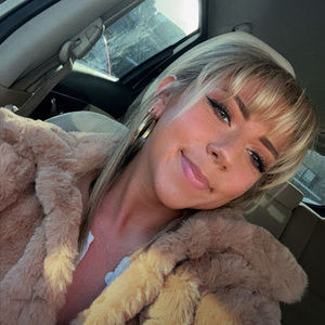 Meet your Posher, Haley